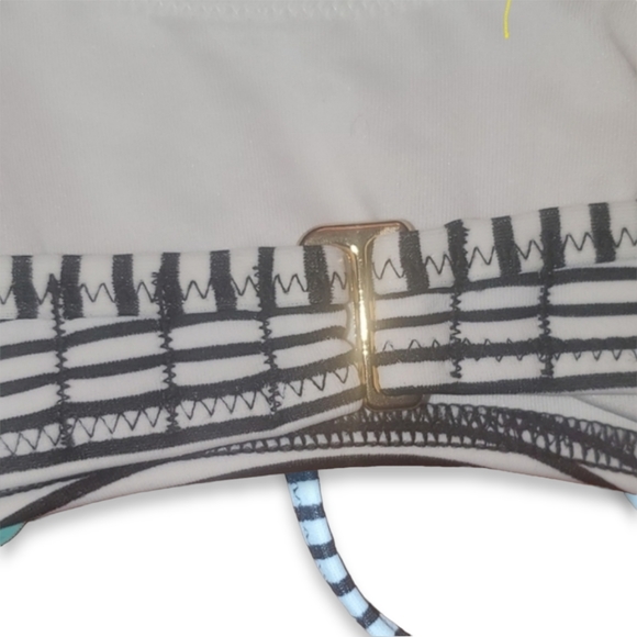 Victoria's Secret Fringe Striped Bikini Top - Picture 4 of 7